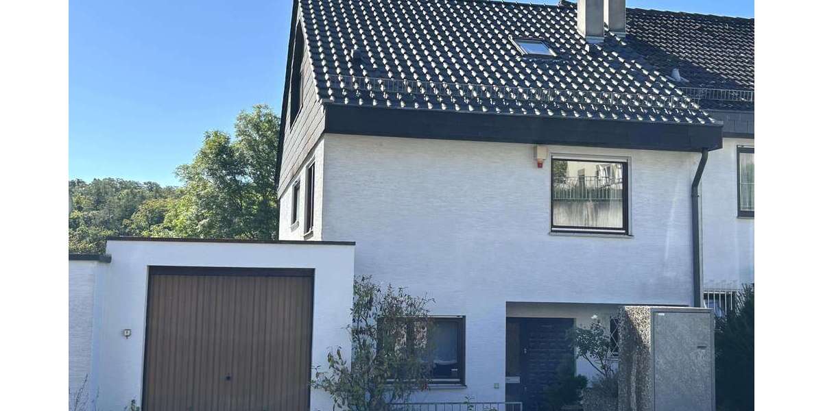 Haus zum Kaufen in Stuttgart 850.000 € 171 m² 4.5 zimmer