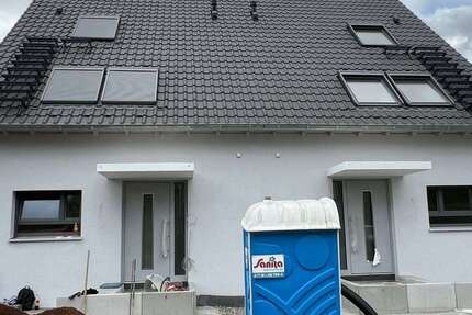 Haus zum Mieten in Bietigheim 2.100 € 173 m²