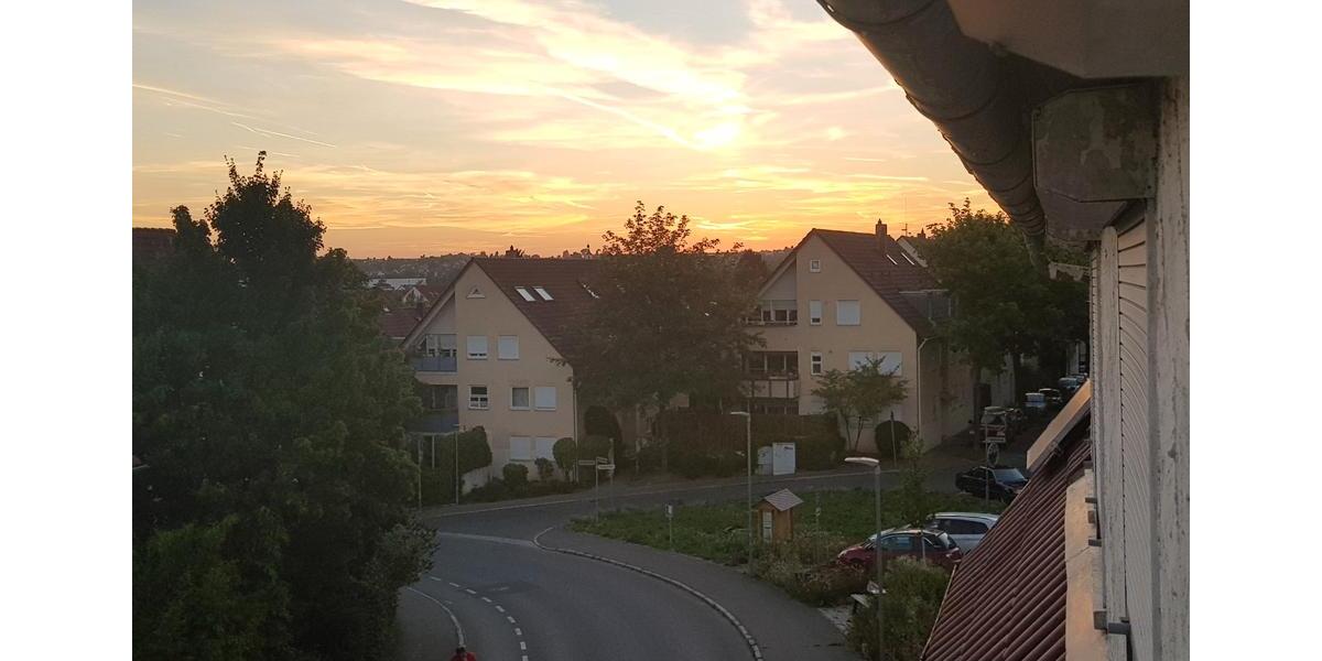Dachgeschoßwohnung Wendlingen am Neckar - 3.5 Zimmer, 66 m&sup2;, 825&euro; | Angebot:26096062
