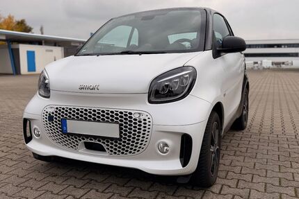 Smart ForTwo 26.946 km 12.400 € Weil im Schönbuch 71093