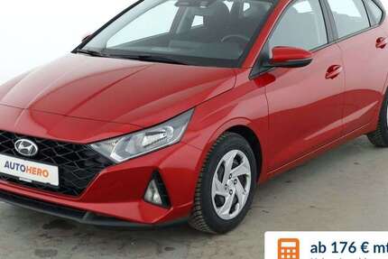 Hyundai i20 30.089 km 12.820 &euro; Stuttgart 70195