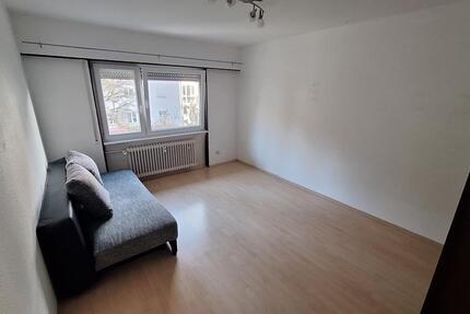 Helles 17m2 Zimmer in netter WG in Stuttgart-Uhlbach 1 zimmer