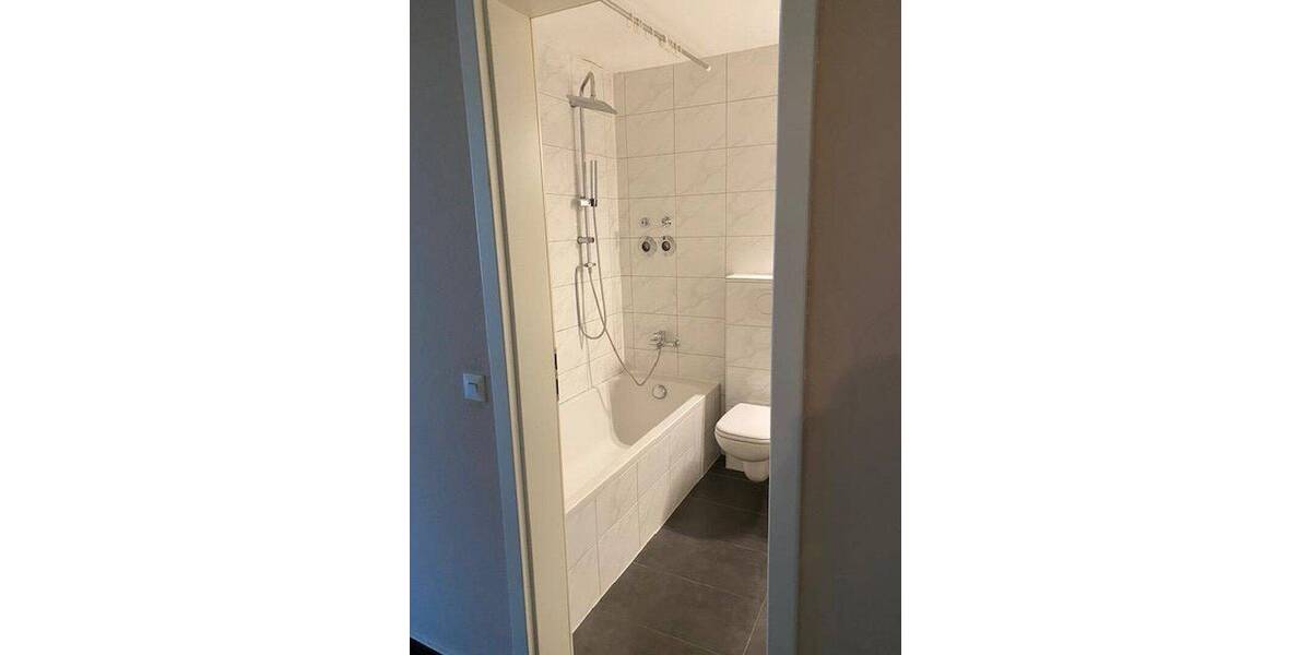 Etagenwohnung Stuttgart Hofen - 2 Zimmer, 60 m&sup2;, 295.000&euro; | Angebot:26805372