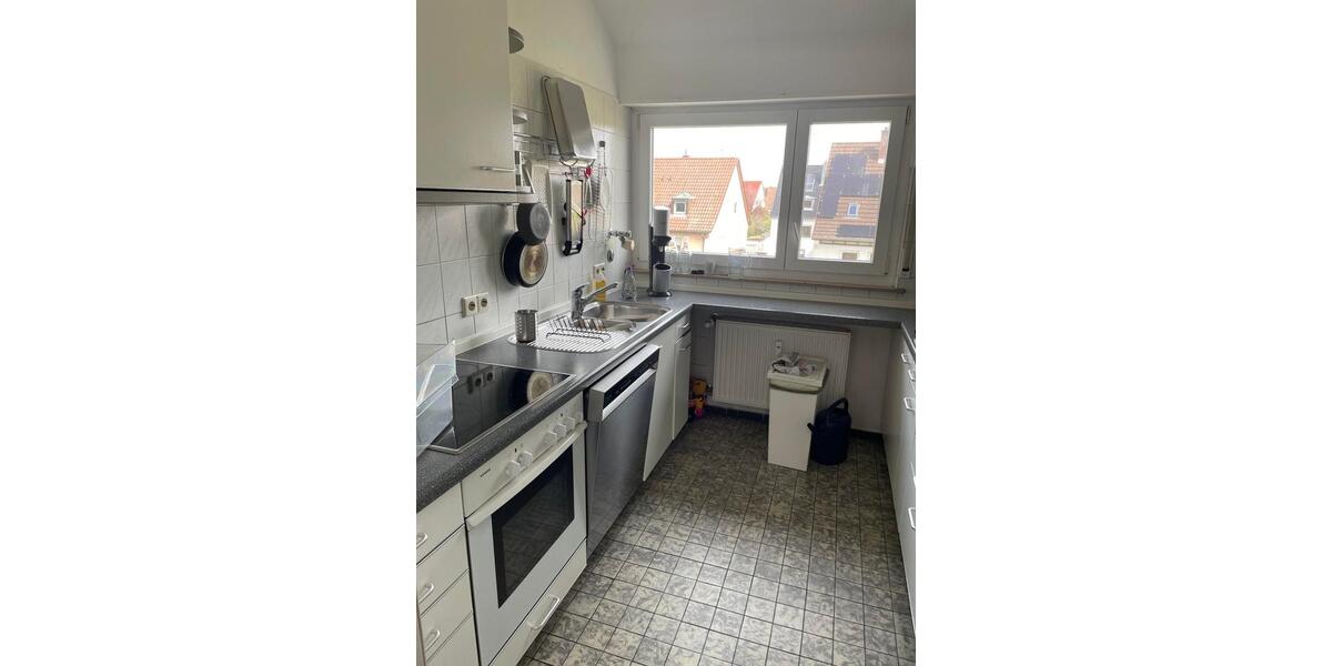 Dachgeschoßwohnung Stuttgart Vaihingen - 2 Zimmer, 60 m&sup2;, 600&euro; | Angebot:26044425