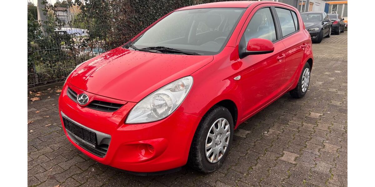 Hyundai i20 186.113 km 3.500 € Sindelfingen 71065