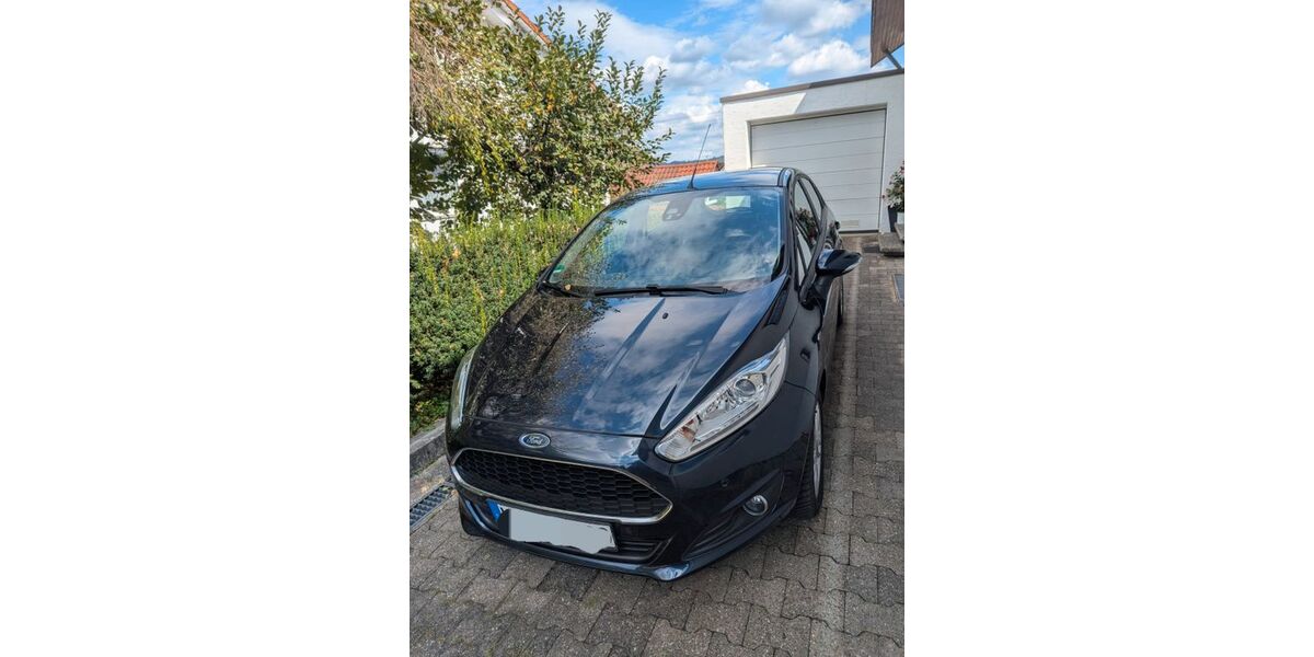 Ford Fiesta 32.000 km 8.950 &euro; Weissach im tal 71554