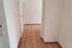 Lichtdurchflutete 4-Zimmer-Wohnung mit großem Balkon & Garage