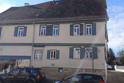Haus zum Mieten in Stuttgart Weilimdorf 1.700 € 141 m²