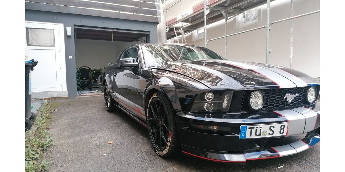 Ford Mustang 170.000 km 20.000 € Tübingen 72072