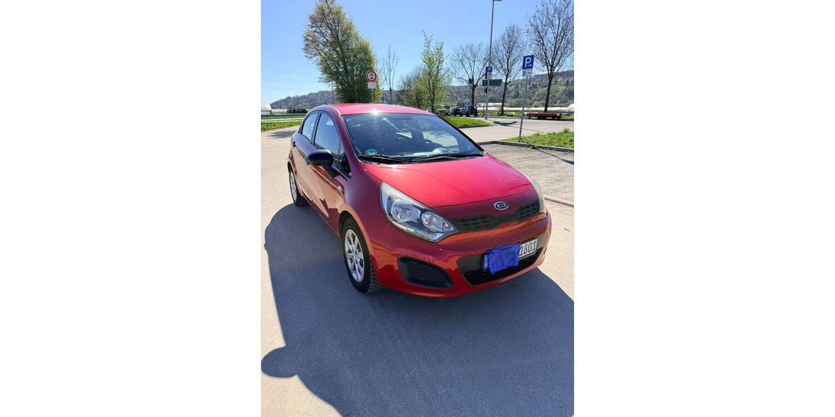 Kia Rio 125.000 km 5.299 &euro; Ostfildern 73769
