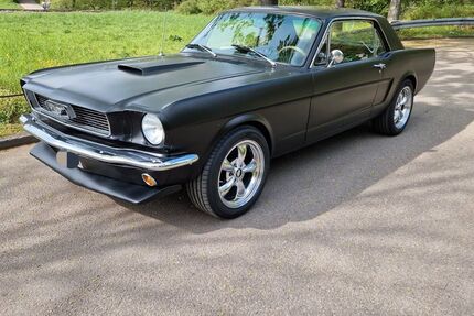 Ford Mustang 20.000 km 28.000 &euro; Ludwigsburg 71634