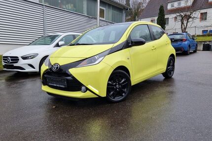 Toyota Aygo (X) 102.558 km 8.450 &euro; Nürtingen 72622