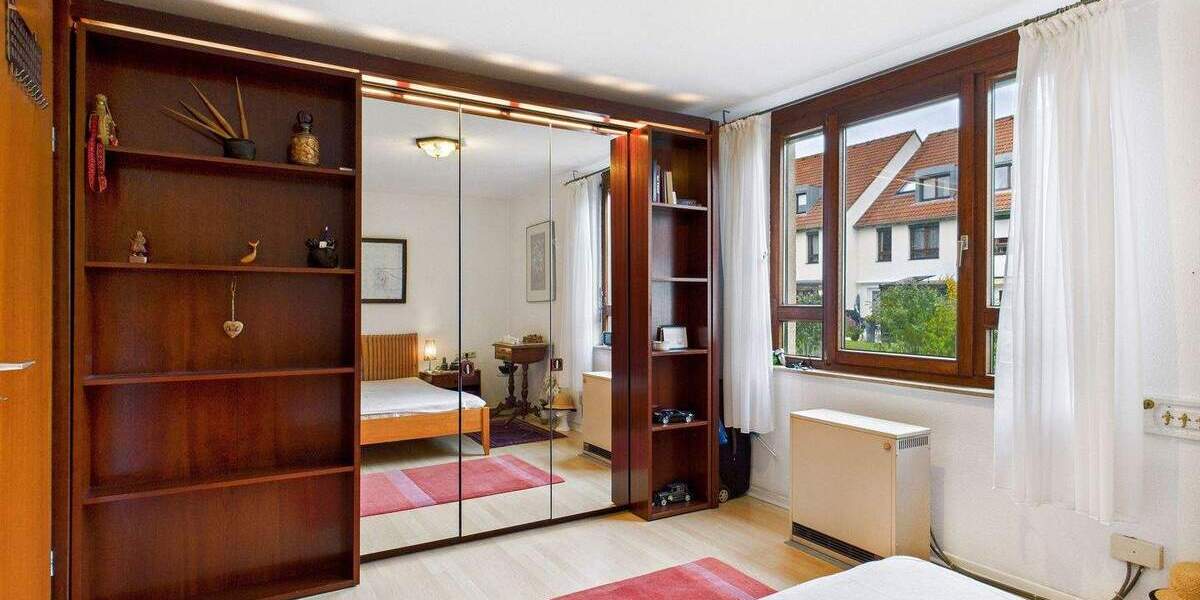 Reihenmittelhaus Stuttgart Stammheim - 5 Zimmer, 127 m&sup2;, 548.000&euro; | Angebot:25669368