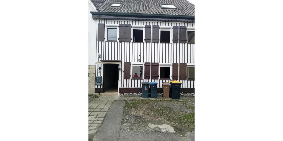 Doppelhaushälfte Neckartenzlingen - 5 Zimmer, 140 m&sup2;, 1.150&euro; | Angebot:24728093