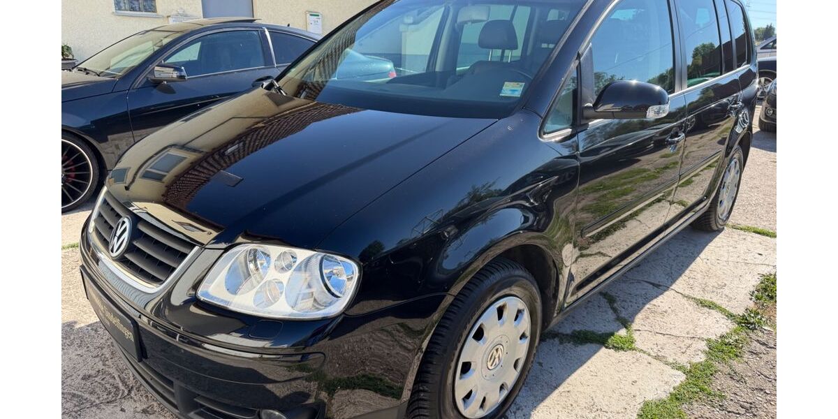 VW Touran 176.000 km 3.500 &euro; Sindelfingen/Stuttgart 71069