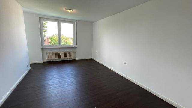 Etagenwohnung Böblingen - 3 Zimmer, 103 m&sup2;, 2.300&euro; | Angebot:26472845