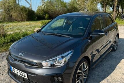 Kia Rio 105.000 km 11.499 &euro; Leonberg 71229