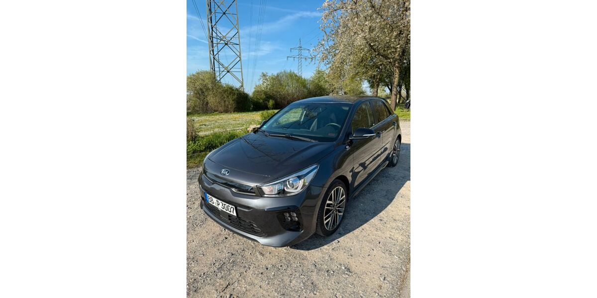 Kia Rio 105.000 km 11.999 &euro; Leonberg 71229