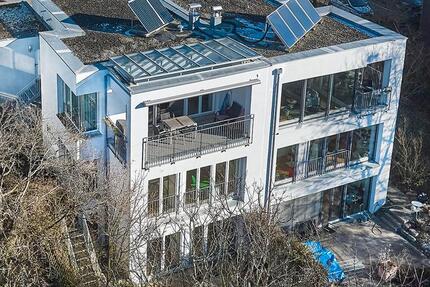 Moderne Doppelhaushälfte in Aussichtslage der Nordstadt