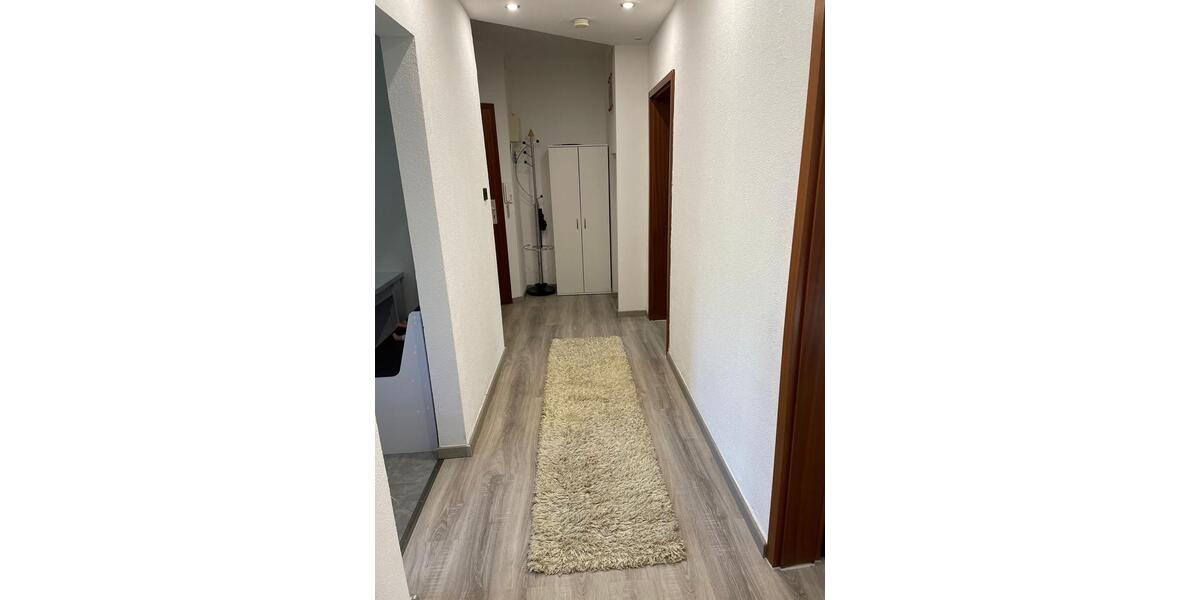 Etagenwohnung Stuttgart Feuerbach - 3 Zimmer, 70 m&sup2;, 1.100&euro; | Angebot:26223286