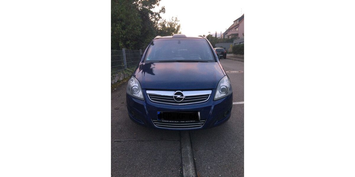 Opel Zafira 252.526 km 4.999 € Stuttgart 70439