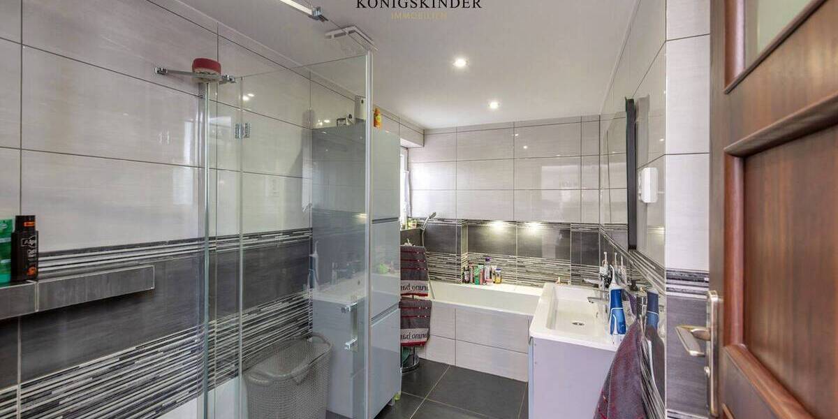 Einfamilienhaus Weinstadt Schnait - 4 Zimmer, 100 m&sup2;, 445.000&euro; | Angebot:26541202