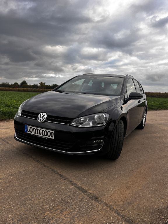 VW Golf 129.156 km 10.800 € Ostfildern 73760