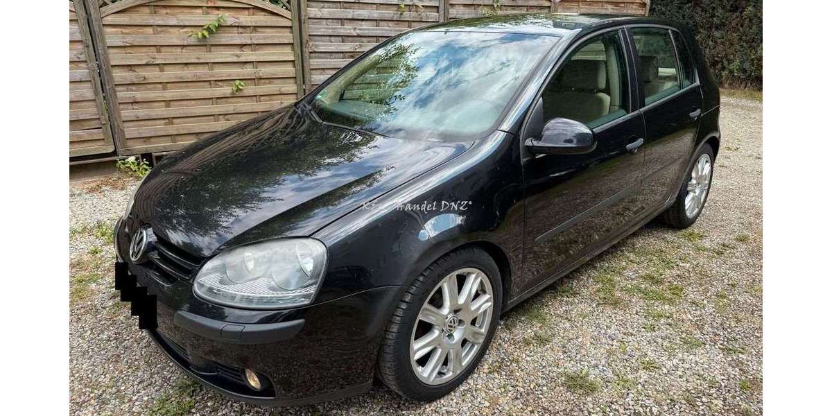 VW Golf 360.000 km 1.990 € Korntal-Münchingen 70825
