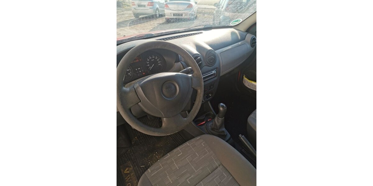 Dacia Sandero 123.400 km 1.390 &euro; Backnang 71522