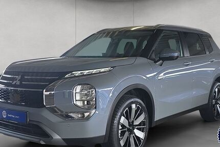 Mitsubishi Plug-in Hybrid Outlander 1.468 km 41.470 &euro; Stuttgart 70190