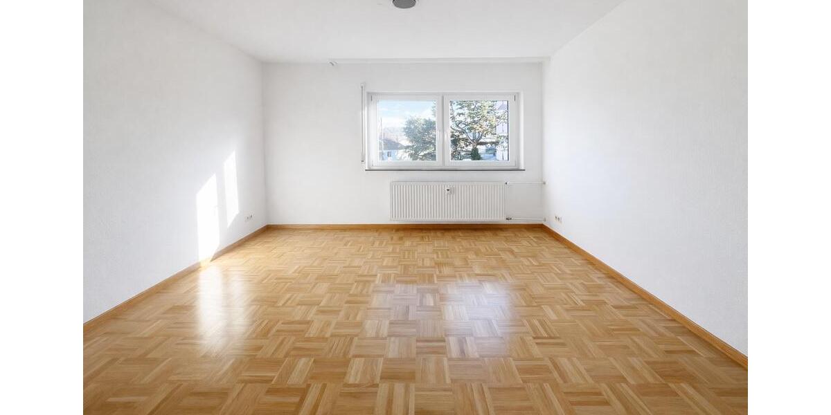 Etagenwohnung Stuttgart Sillenbuch - 3 Zimmer, 77 m&sup2;, 1.000&euro; | Angebot:26560249