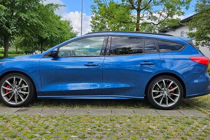 Ford Focus 77.400 km 20.900 &euro; Schorndorf 73614