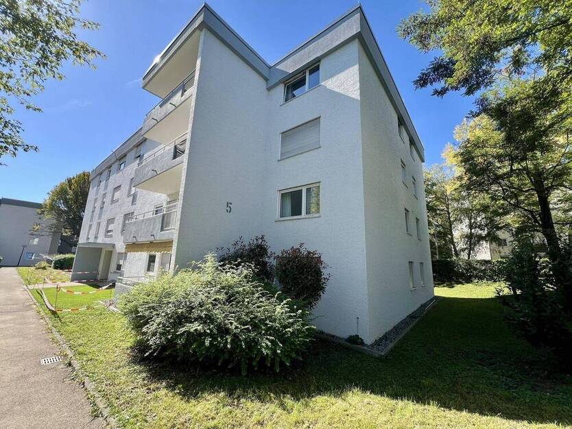 3-Zimmer-Wohnung mit Balkon und Tiefgaragenstellplatz in Möglingen