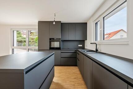 Haus Filderstadt - 4 Zimmer, 130 m&sup2;, 2.950&euro; | Angebot:26384153