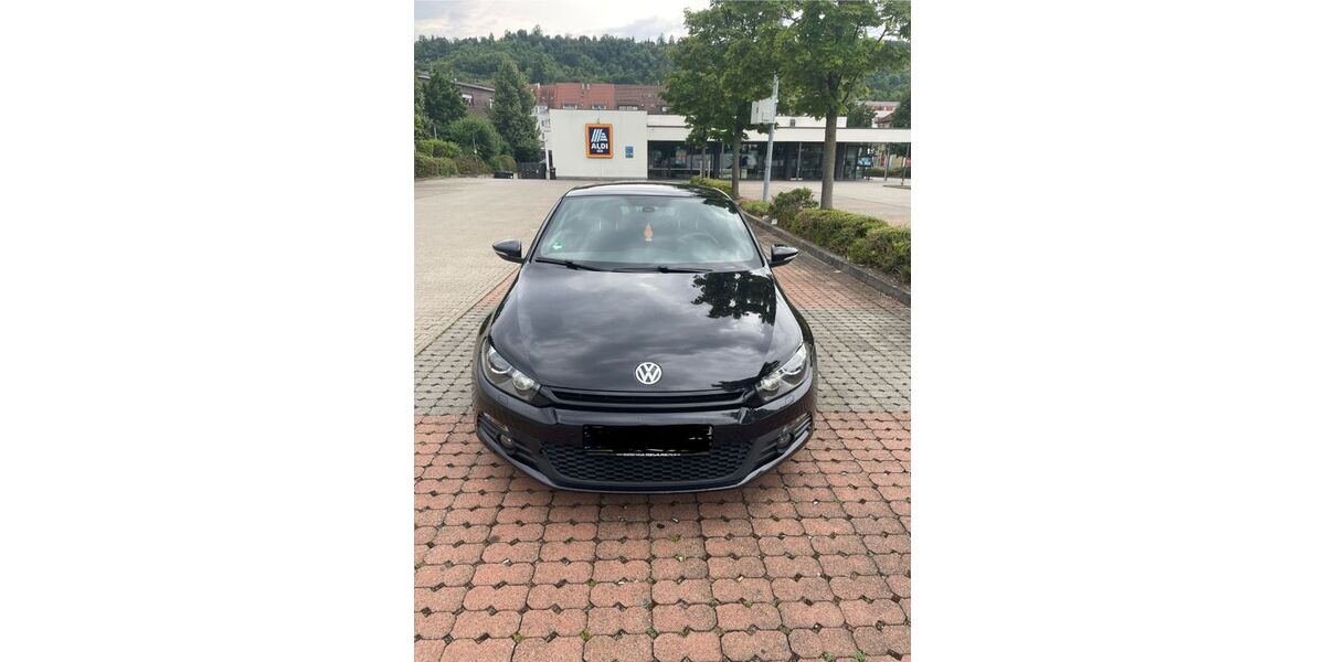 VW Scirocco 148.000 km 9.000 &euro; Stuttgart 70188
