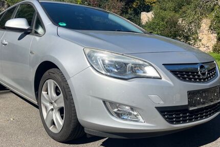 Opel Astra 221.000 km 1.999 € Tübingen 72074