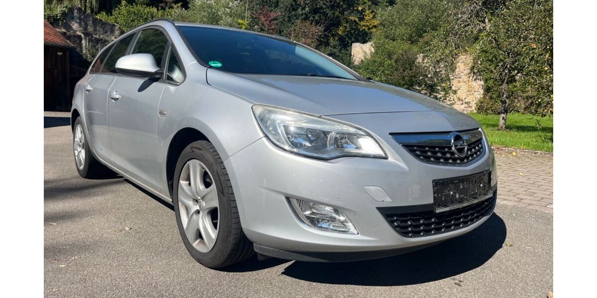 Opel Astra 221.000 km 1.999 € Tübingen 72074