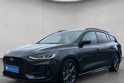 Ford Focus 12.100 km 22.980 &euro; Esslingen 73730