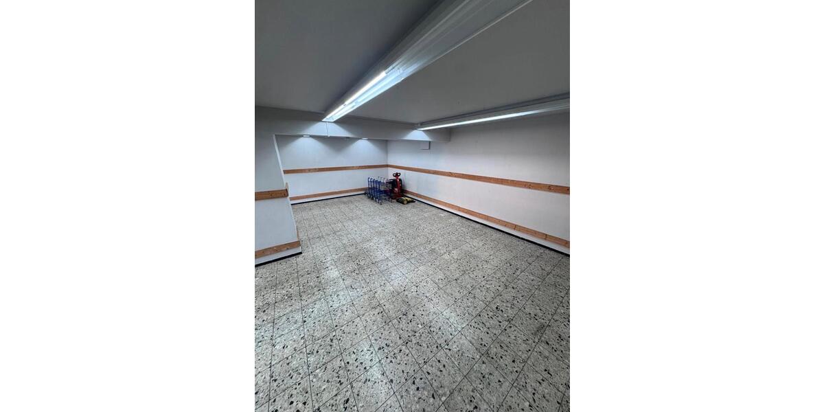 Gewerbeobjekt Stuttgart Mühlhausen - 1.700&euro; | Angebot:26036878