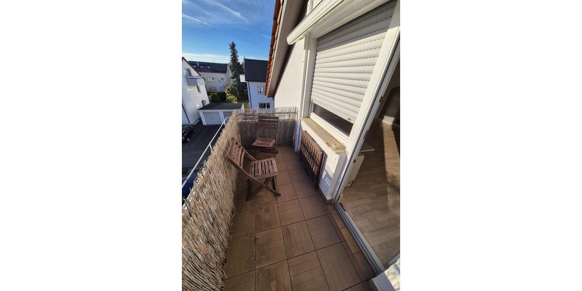 Dachgeschoßwohnung Stuttgart Zuffenhausen - 1 Zimmer, 42 m&sup2;, 920&euro; | Angebot:24952130