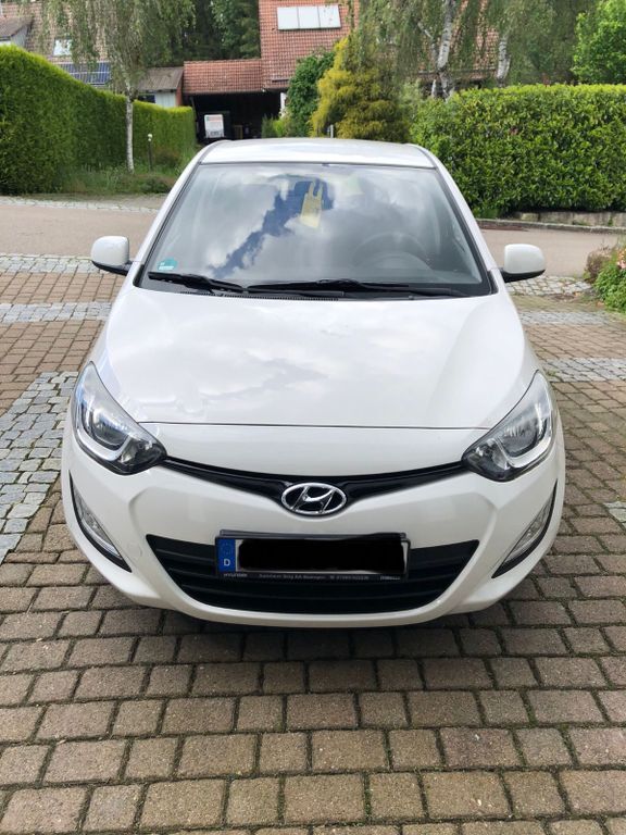 i20