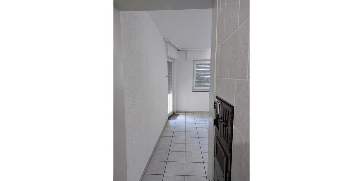 Etagenwohnung Esslingen am Neckar Pliensauvorstadt - 3 Zimmer, 57 m&sup2;, 219.000&euro; | Angebot:26907655