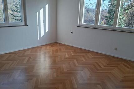 Wohnung Esslingen am Neckar Hegensberg - 3 Zimmer, 74 m&sup2;, 900&euro; | Angebot:25043285