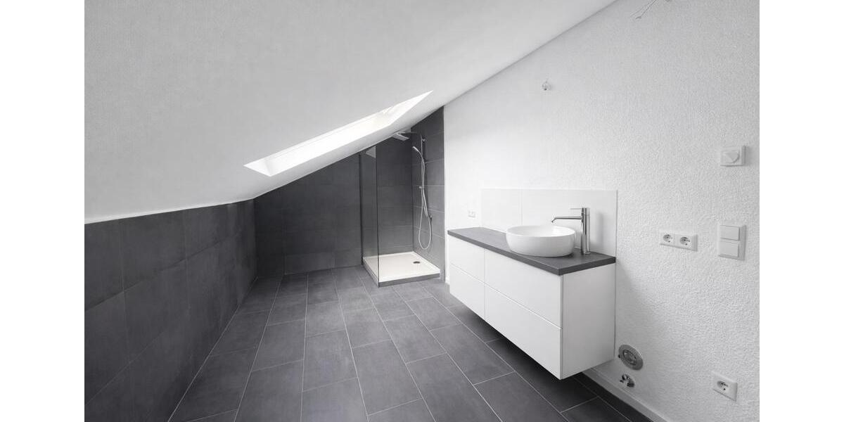 Etagenwohnung Esslingen am Neckar Pliensauvorstadt - 3 Zimmer, 75 m&sup2;, 1.300&euro; | Angebot:26315104