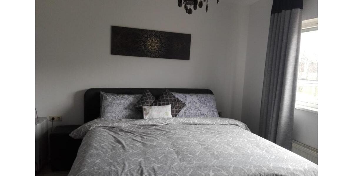 Eine Mietwohnung im Erdgeschoss in Vaihingen-Stuttgart 3 zimmer