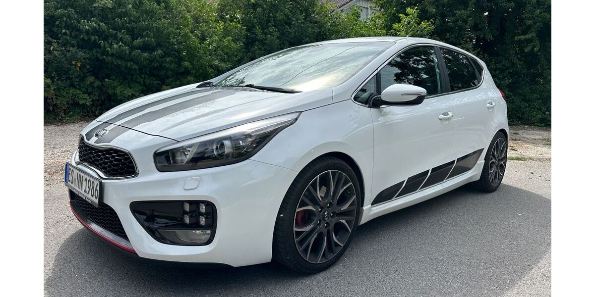 Kia ceed / Ceed 100.200 km 10.999 &euro; Fellbach 70736