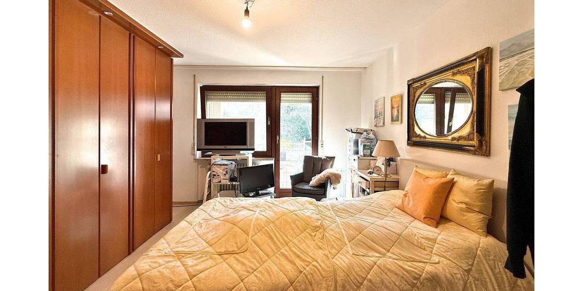 Etagenwohnung Stuttgart Botnang - 3 Zimmer, 100 m&sup2;, 440.000&euro; | Angebot:26170579