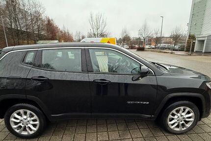 Jeep Compass 31.624 km 21.539 &euro; Remseck am Neckar 71686