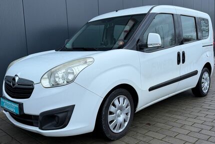 Opel Combo 130.000 km 5.500 € Holzgerlingen 71088