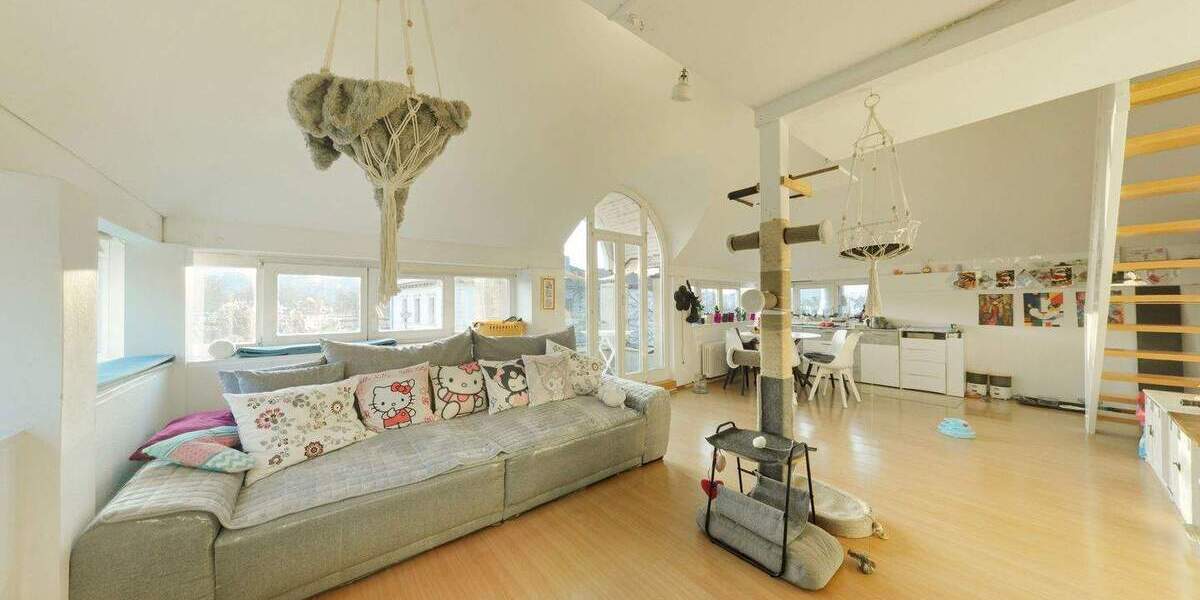 Einfamilienhaus Stuttgart Untertürkheim - 2 Zimmer, 799.000&euro; | Angebot:25687364